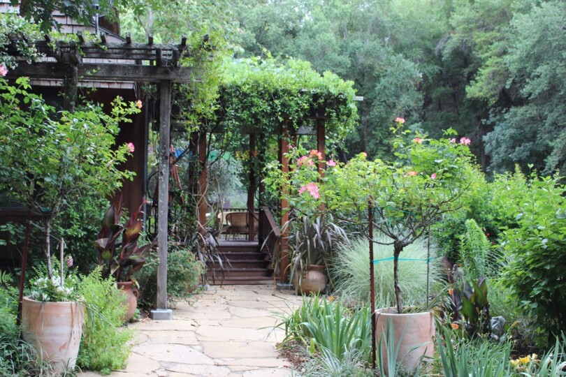 Charming House with Private Pool in Beautiful Location, Sonoma House 1008
