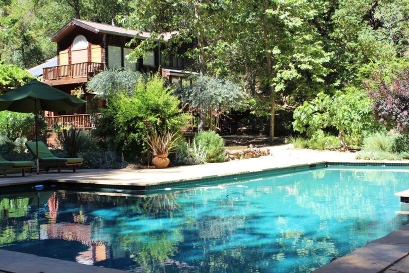 Charming House with Private Pool in Beautiful Location, Sonoma House 1008
