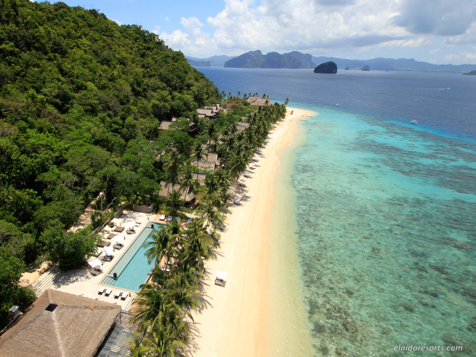 Luxury Beachfront Villa on Pangulasian Island Resort, El Nido Villa 1013