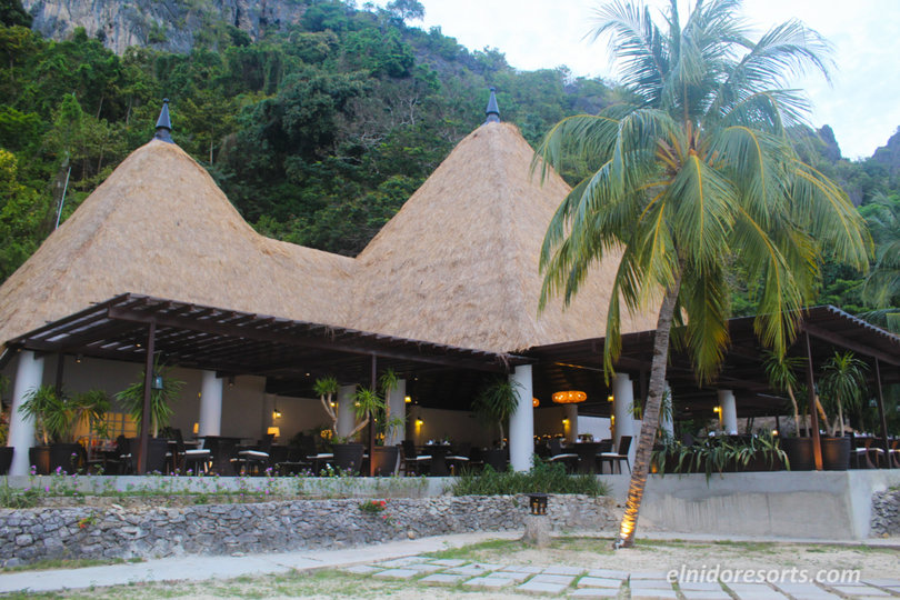 Beautiful 5 Star Loft Water Cottage with Sea Views on Apulit Island Resort, El Nido Cottage 1002