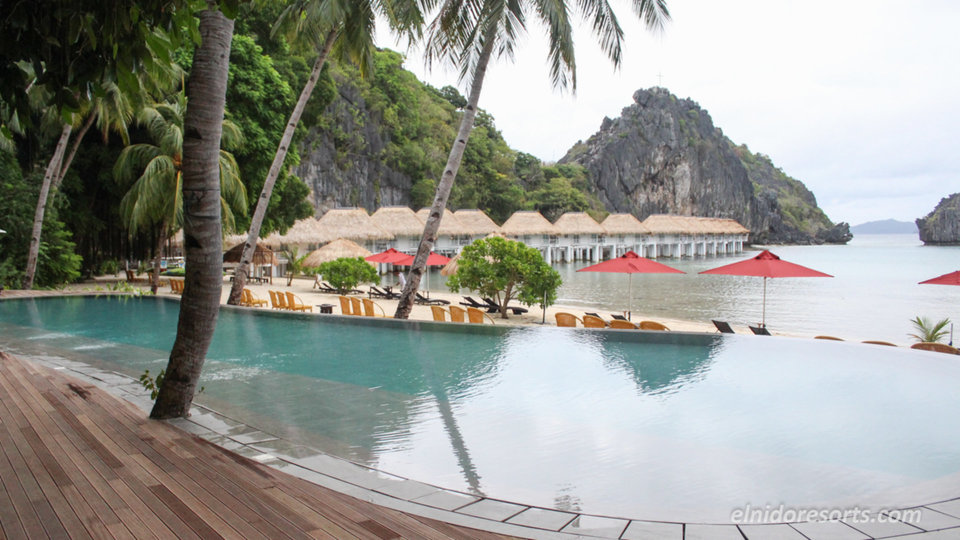 Beautiful 5 Star Loft Water Cottage with Sea Views on Apulit Island Resort, El Nido Cottage 1002