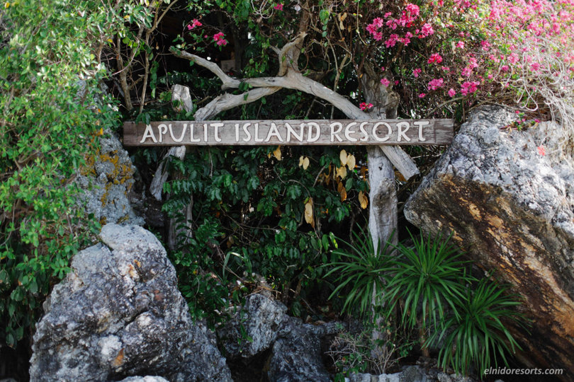 Beautiful 5 Star Loft Water Cottage with Sea Views on Apulit Island Resort, El Nido Cottage 1002