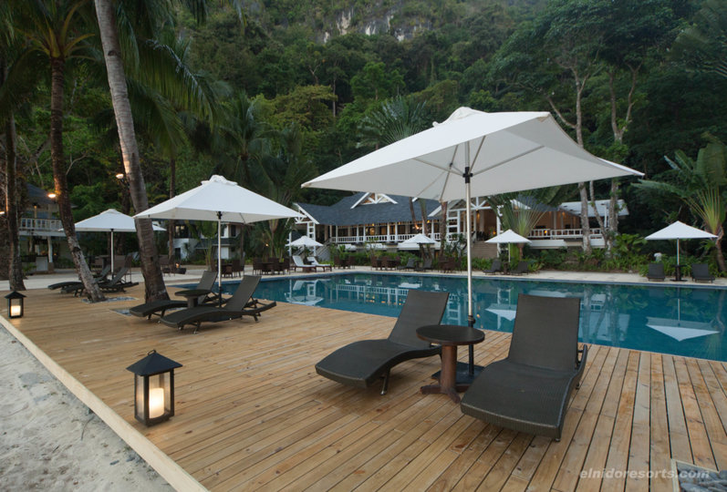 5 Star Ultimate Beachfront Cottage on Lagen Island Resort, El Nido Cottage 1008