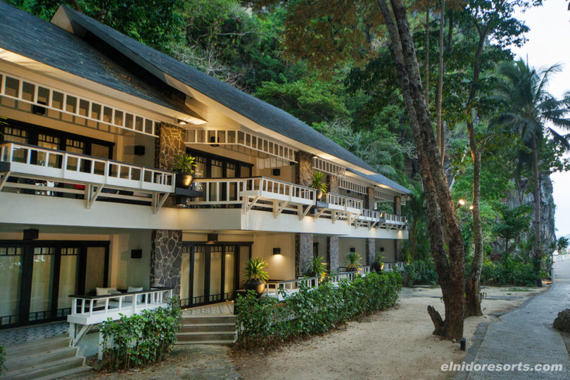 Exclusive Water Cottage with Superb Views on Lagen Island Resort, El Nido Cottage 1009