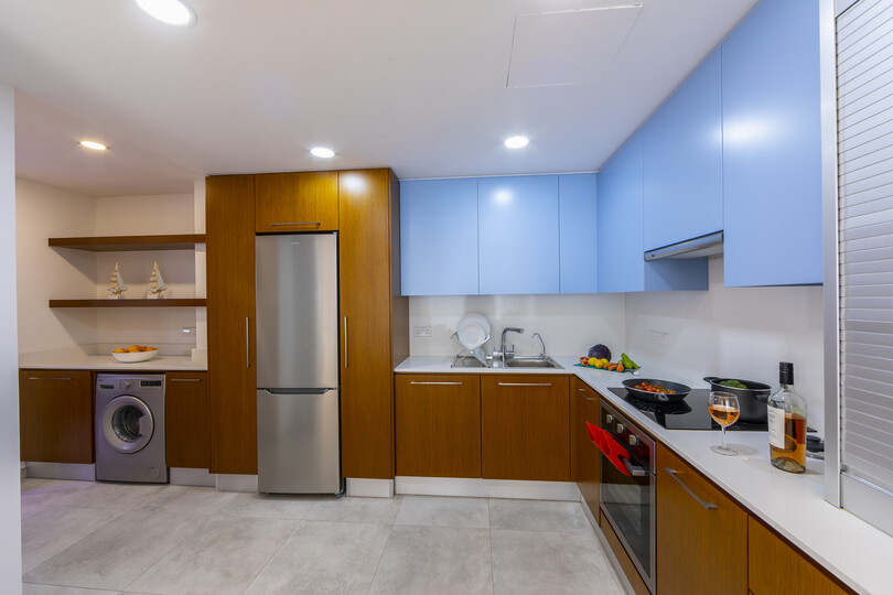 Imagine You and Your Family Renting this Perfect Beachfront Apartment, Larnaca Apartment 1388