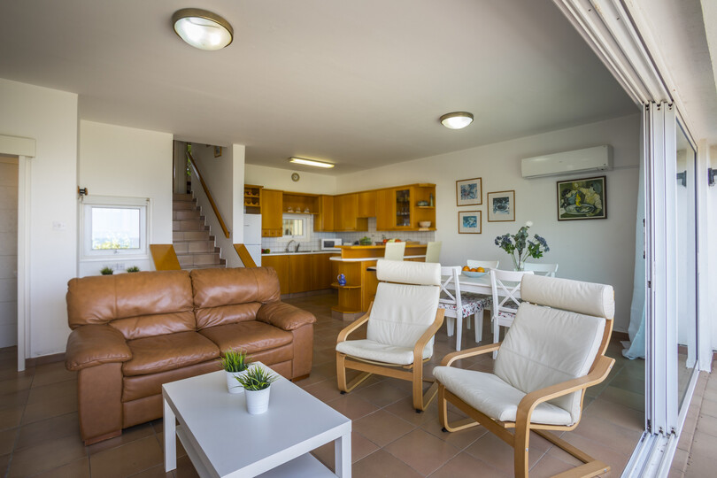 Imagine You and Your Family Renting this beachfront Home, Protaras Apartment 1450