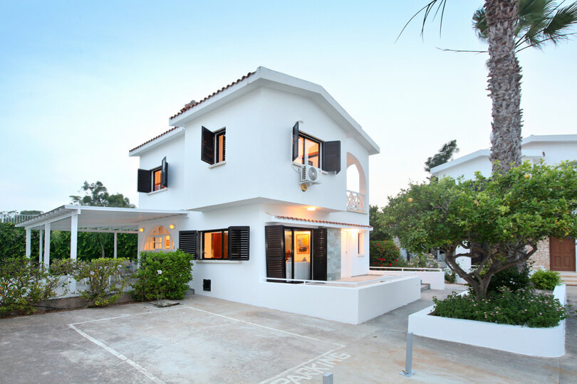 Luxury 3BR Villa near Beach, Protaras Villa 1496