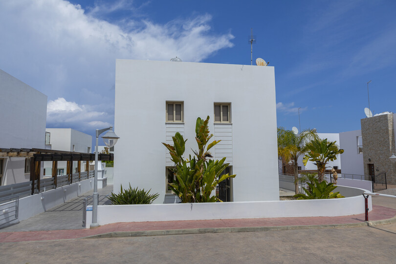 You and Your Family will Love this 5 Star Villa with Private Pool, Protaras Villa 1500