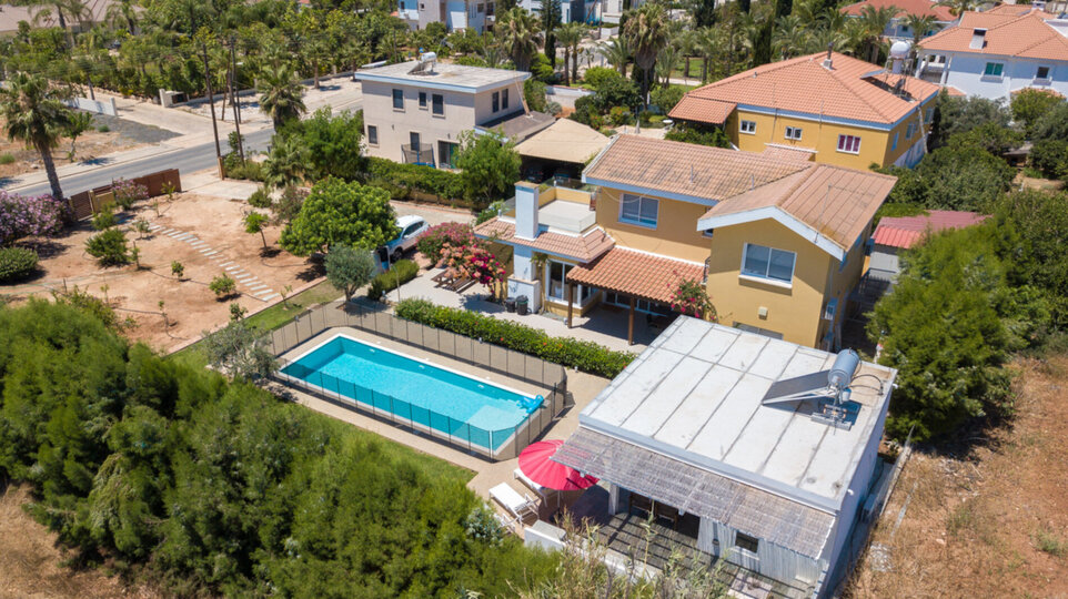 You and Your Family will Love this 5 Star Villa with Private Pool, Ayia Napa Villa 1372