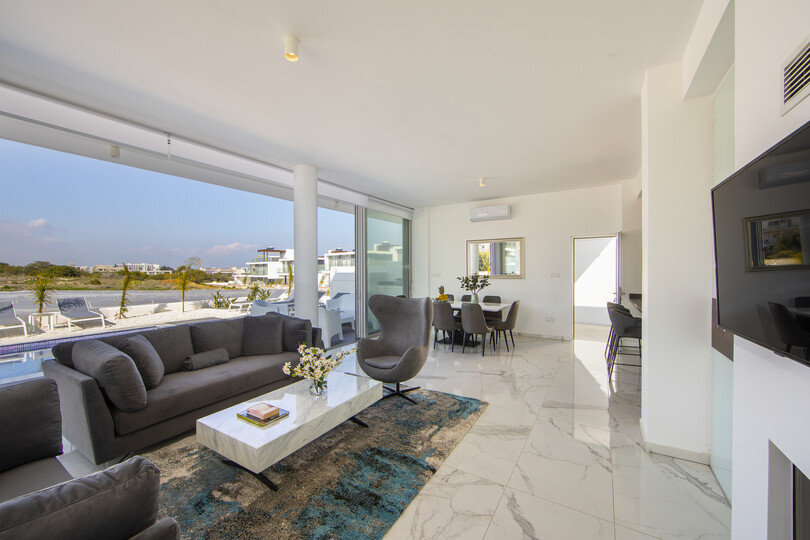 You and Your Family will Love this 5 Star Villa, Protaras Villa 1538