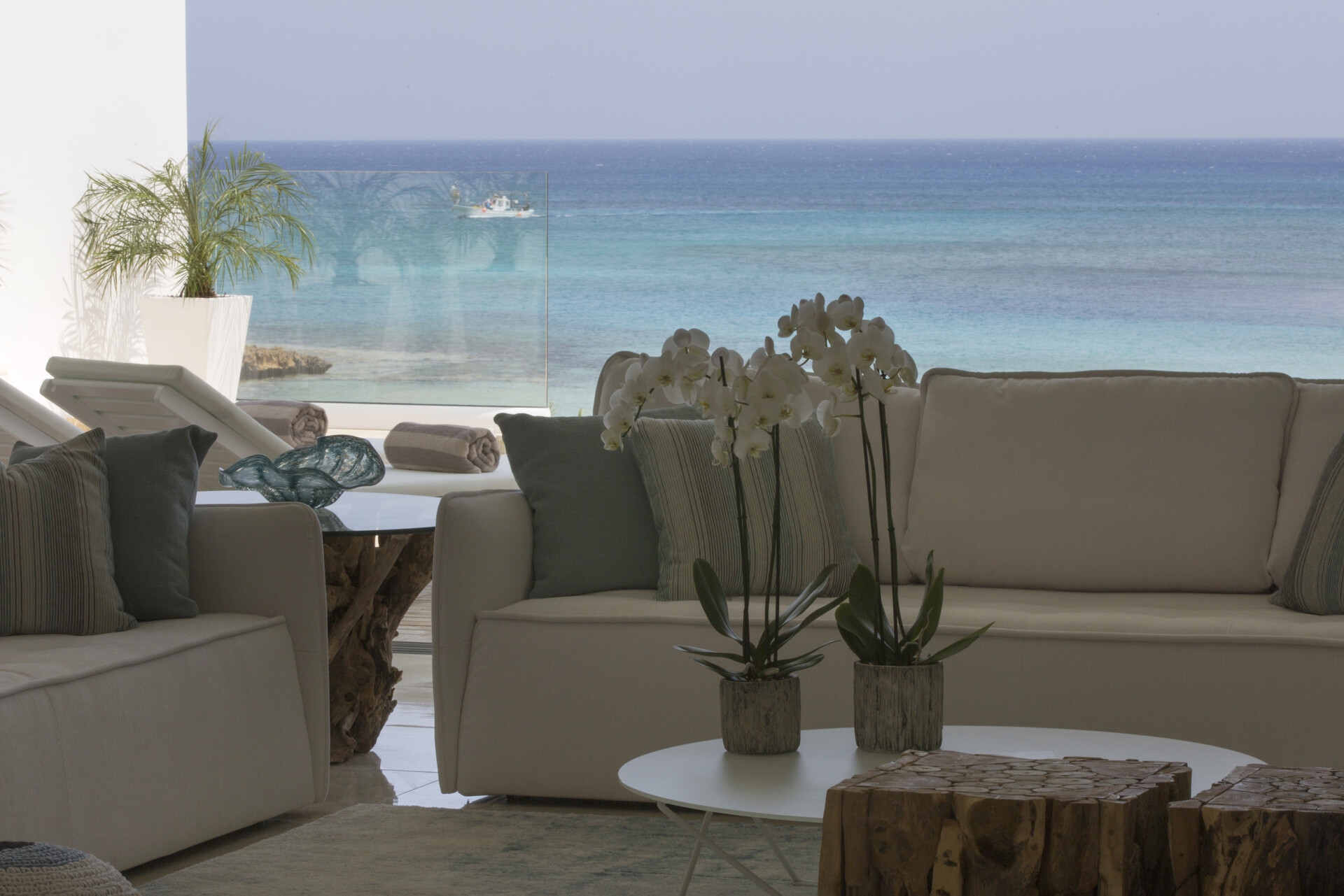 You and Your Family will love this Beachfront Villa, Protaras Villa 1539