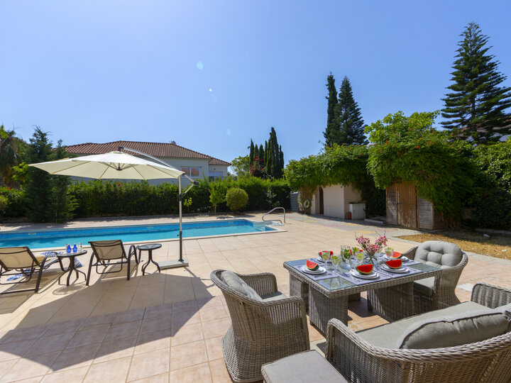 You and Your Family will love this Beachfront Villa, Larnaca Villa 1400