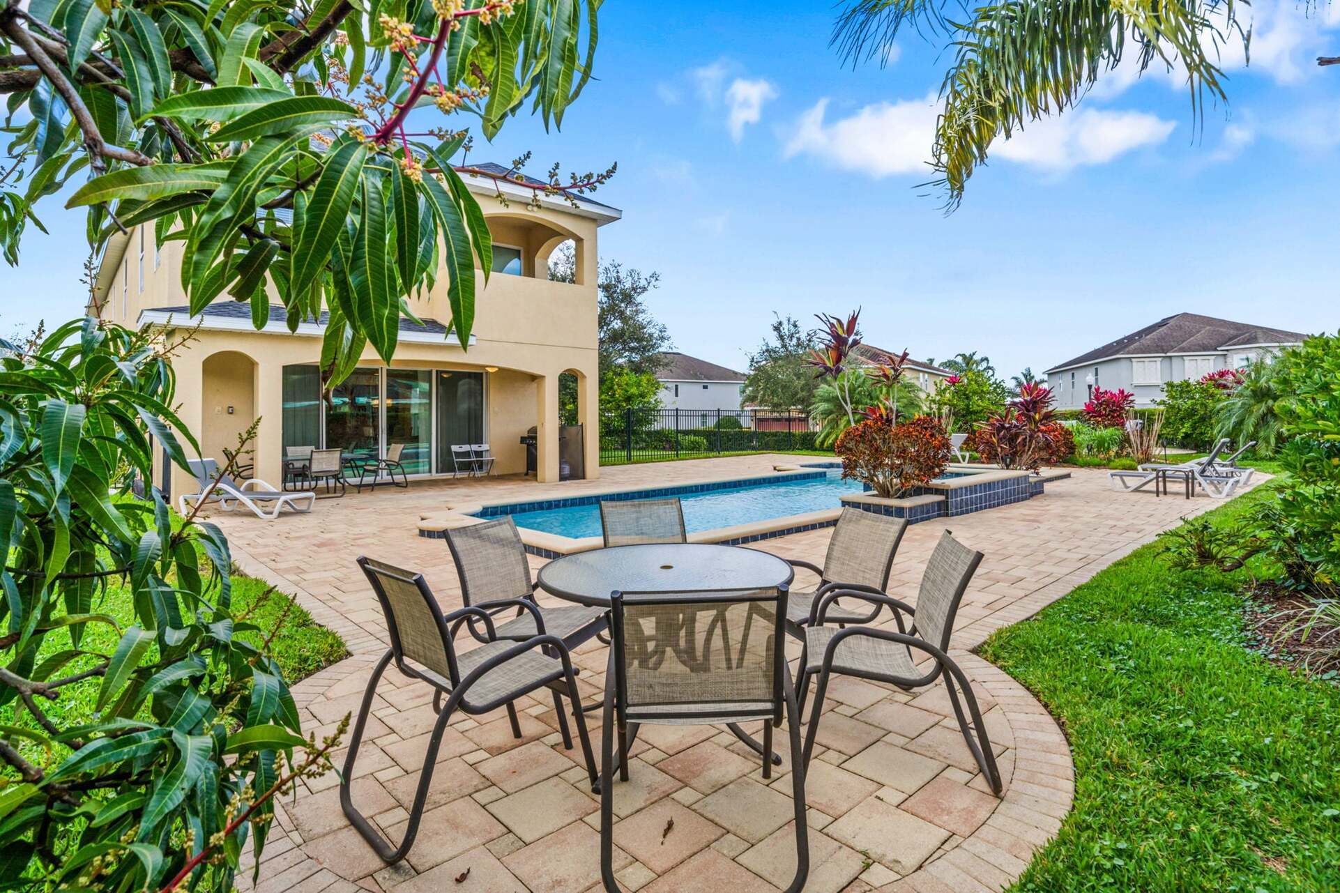 Luxury Villa with Private Pool on Encore Resort at Reunion, Orlando Villa 4356