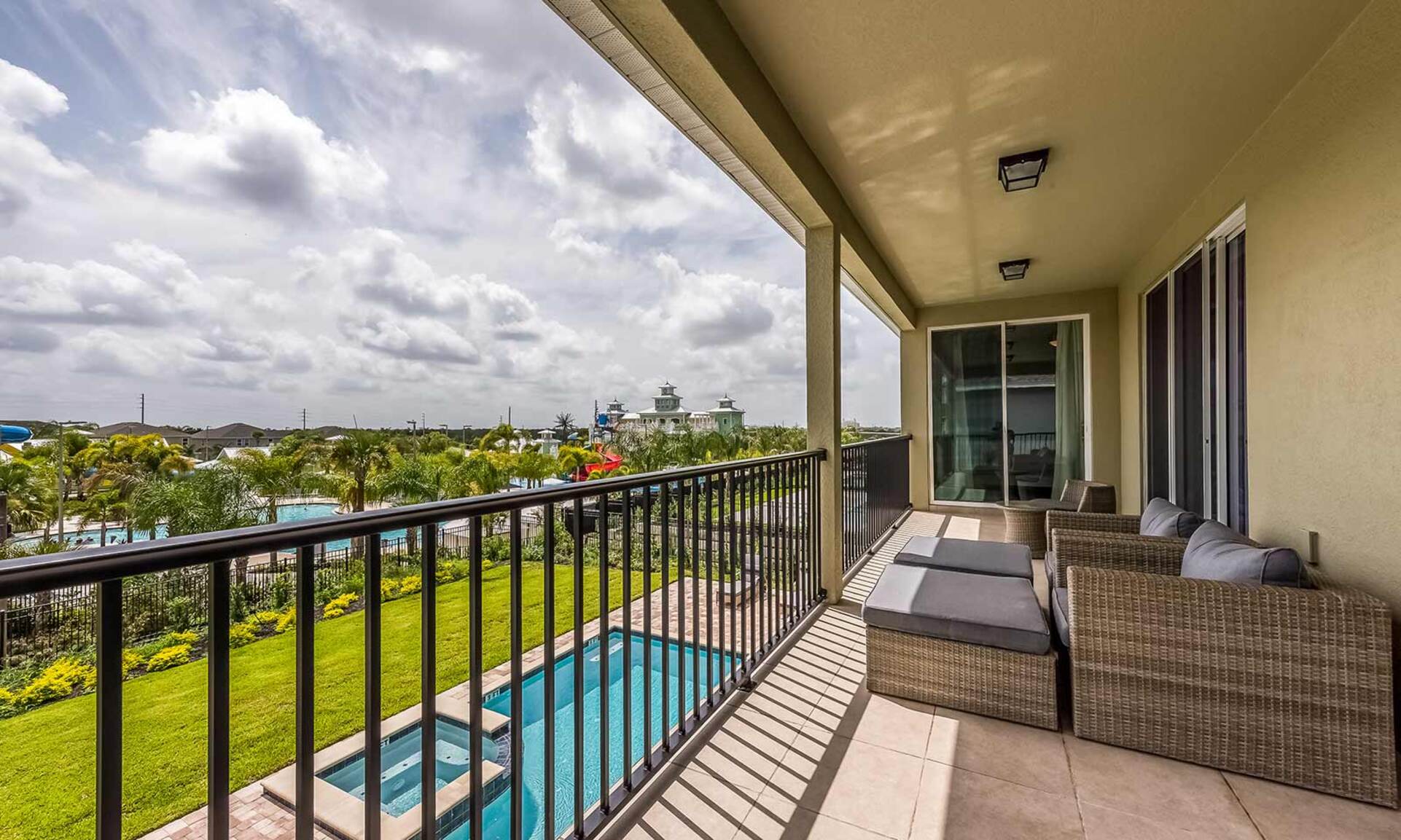 Luxury Villa on Encore Resort at Reunion with a Private Pool, Orlando Villa 4443