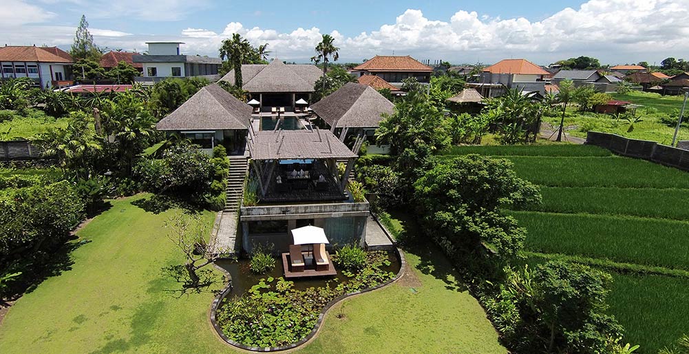 Imagine Your Family Renting This Luxury Balinese Style Villa, Bali Villa 2120