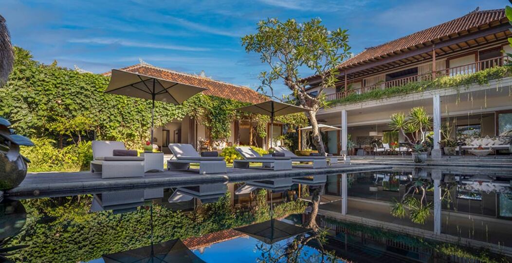 You Will Love This Authentic 5 Star Villa, Fully Staffed and Private Chef, Bali Villa 2124