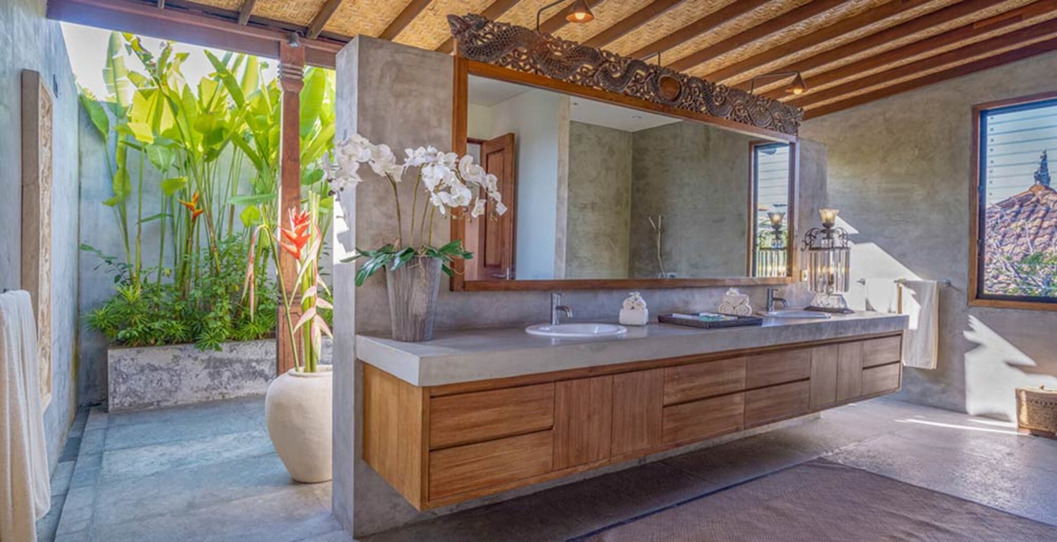 You Will Love This Authentic 5 Star Villa, Fully Staffed and Private Chef, Bali Villa 2124
