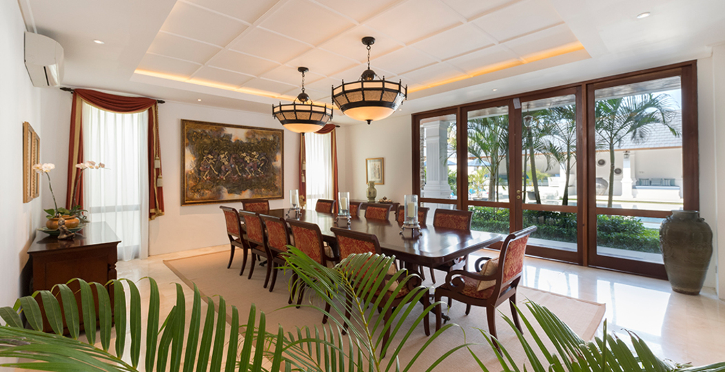Your Holiday in Seminyak staying in a 5 Star Villa, Bali Villa 2128