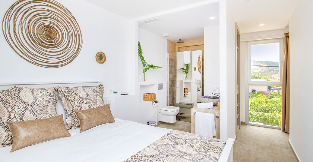Exclusive Holiday Villa with Private Pool, Balearic Islands Villa 1481