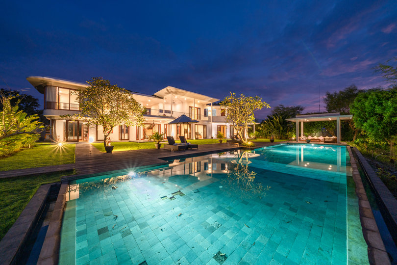 The Ultimate 5 Star Holiday Villa in Kabupaten Badung with Private Pool, Bali Villa 2097
