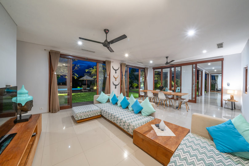 The Ultimate 5 Star Holiday Villa in Kabupaten Badung with Private Pool, Bali Villa 2097