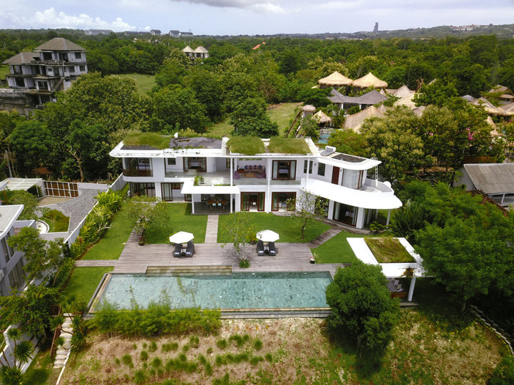 The Ultimate 5 Star Holiday Villa in Kabupaten Badung with Private Pool, Bali Villa 2097