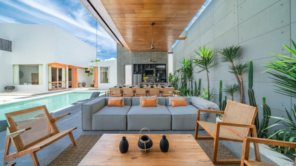 The Ultimate 5 Star Holiday Villa in Kabupaten Badung with Private Pool and Fully Staffed, Bali Villa 2098