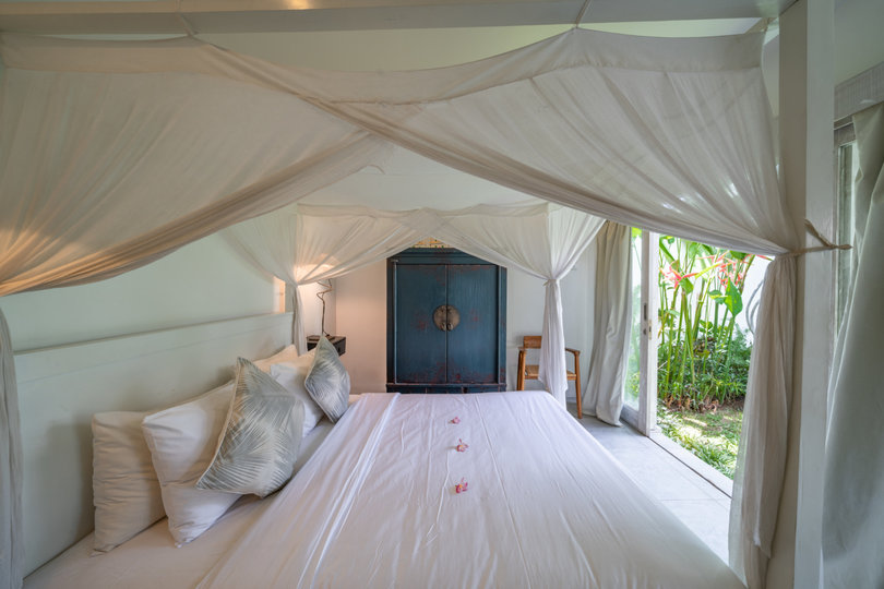 The Ultimate 5 Star Holiday Villa in Kabupaten Badung with Private Pool and Fully Staffed, Bali Villa 2099