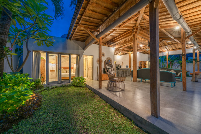 The Ultimate 5 Star Holiday Villa in Kabupaten Badung with Private Pool and Fully Staffed, Bali Villa 2099