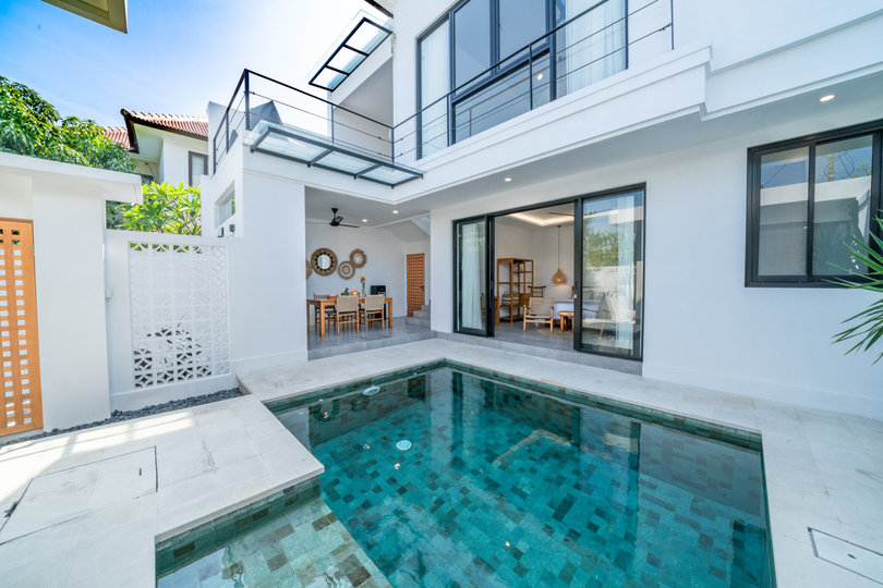 The Ultimate 5 Star Holiday Villa in Badung Regency with Private Pool and Fully Staffed, Bali Villa 2104