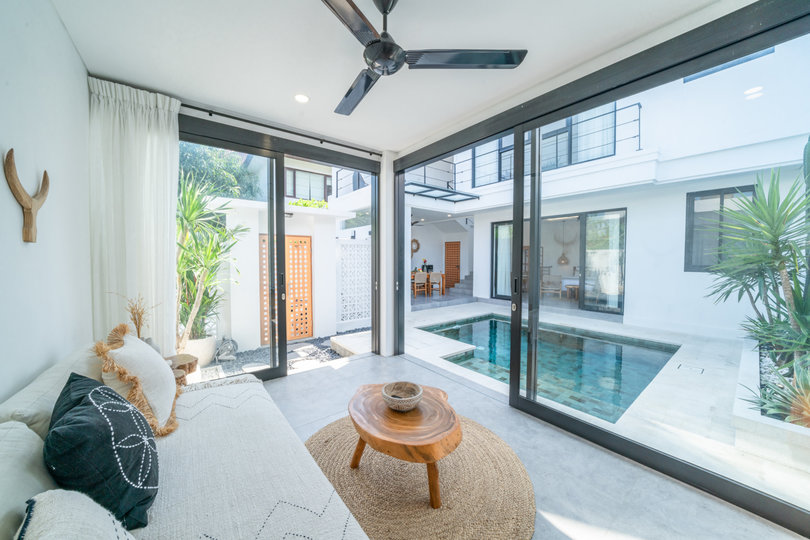 The Ultimate 5 Star Holiday Villa in Badung Regency with Private Pool and Fully Staffed, Bali Villa 2104