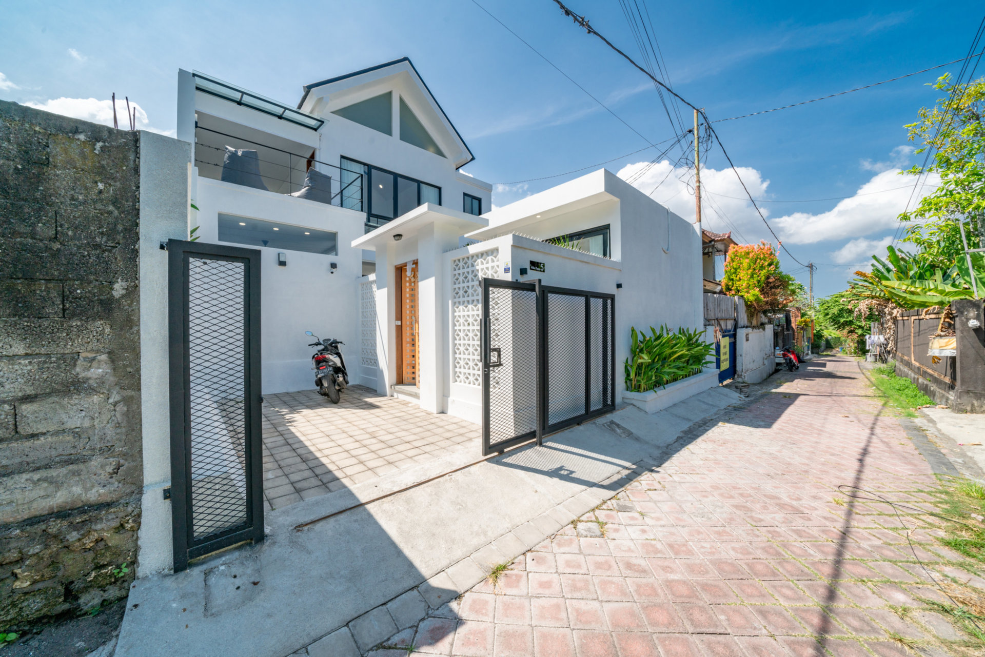 The Ultimate 5 Star Holiday Villa in Badung Regency with Private Pool and Fully Staffed, Bali Villa 2104