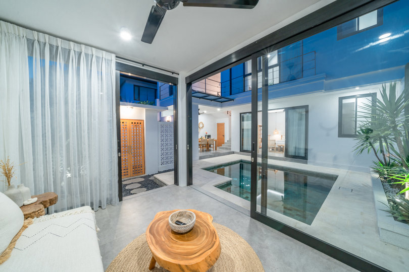 The Ultimate 5 Star Holiday Villa in Badung Regency with Private Pool and Fully Staffed, Bali Villa 2104
