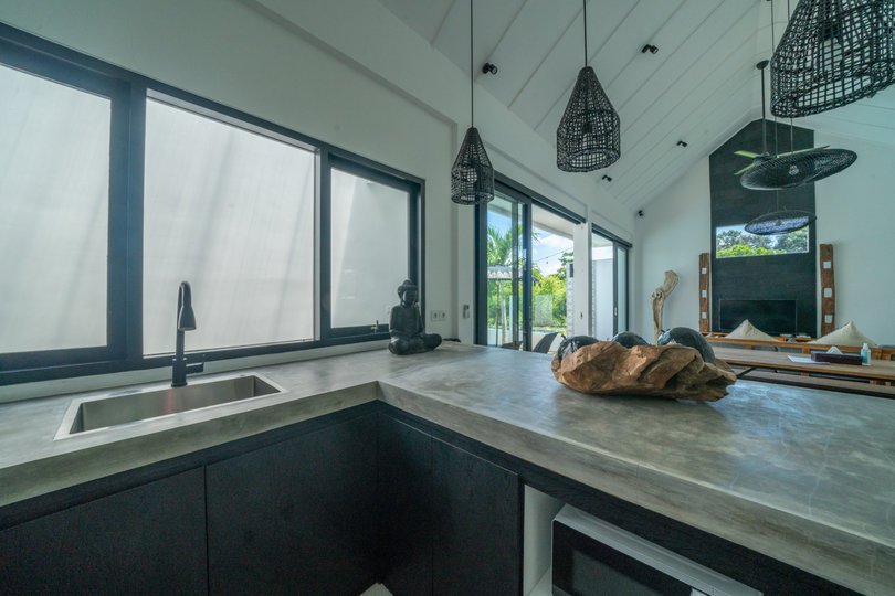 The Ultimate 5 Star Holiday Villa in Kabupaten Badung with Private Pool and Fully Staffed, Bali Villa 2107