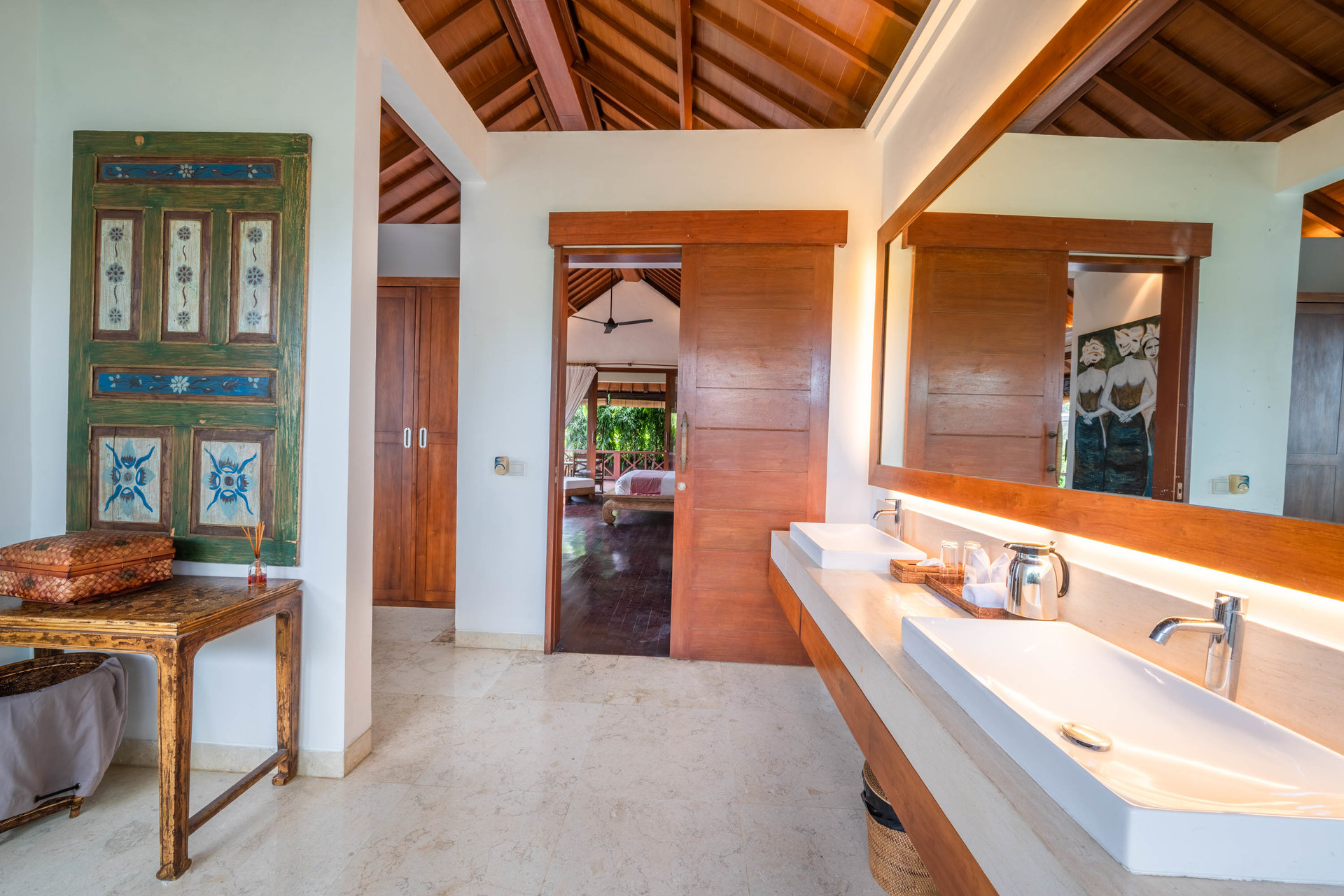 The Complete Guide to Renting Your Exclusive Holiday Villa in Kabupaten Badung with Private Pool and Fully Staffed, Bali Villa 2113