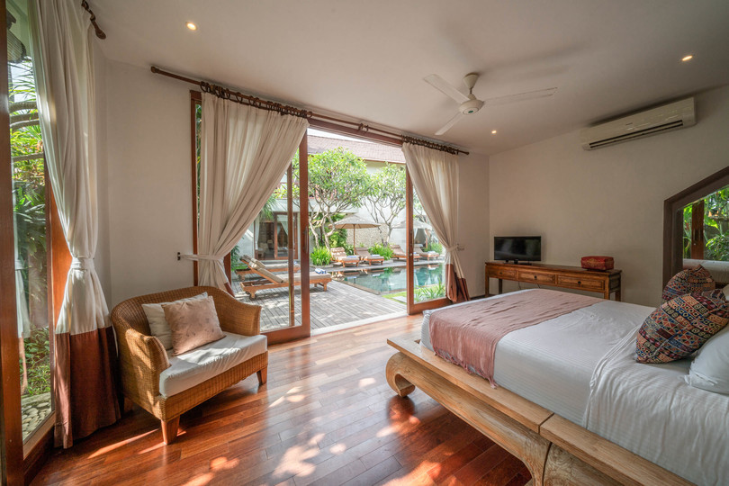 The Complete Guide to Renting Your Exclusive Holiday Villa in Kabupaten Badung with Private Pool and Fully Staffed, Bali Villa 2113