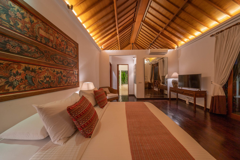The Complete Guide to Renting Your Exclusive Holiday Villa in Kabupaten Badung with Private Pool and Fully Staffed, Bali Villa 2113