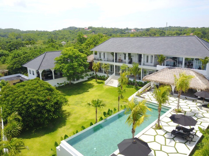 Imagine Your Family Renting a Luxury 5 Bedroom Holiday Villa with Stunning Ocean Views, Bali Villa 2114