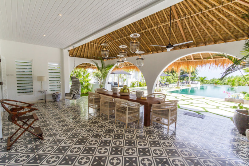 Imagine Your Family Renting a Luxury 5 Bedroom Holiday Villa with Stunning Ocean Views, Bali Villa 2114
