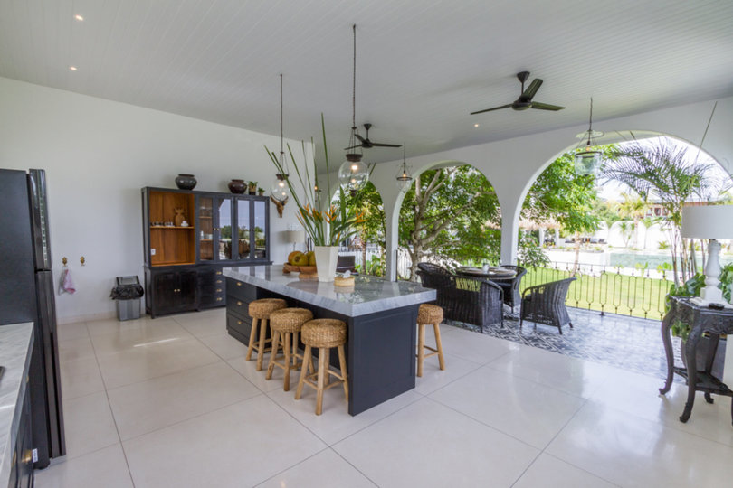 Imagine Your Family Renting a Luxury 5 Bedroom Holiday Villa with Stunning Ocean Views, Bali Villa 2114