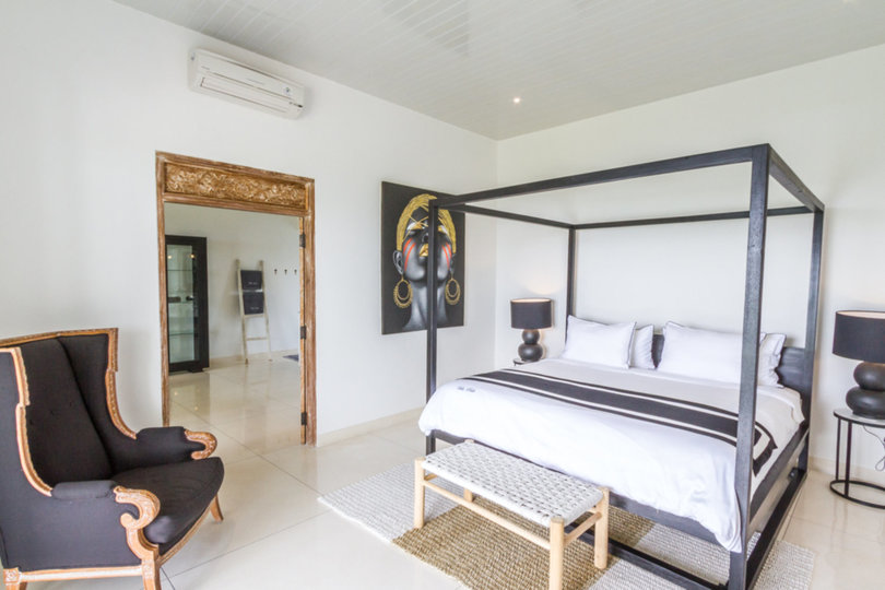 Imagine Your Family Renting a Luxury 5 Bedroom Holiday Villa with Stunning Ocean Views, Bali Villa 2114