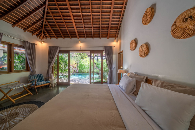 Luxury 4-Bedroom Getaway Near Double Six Beach, Bali Villa 2116
