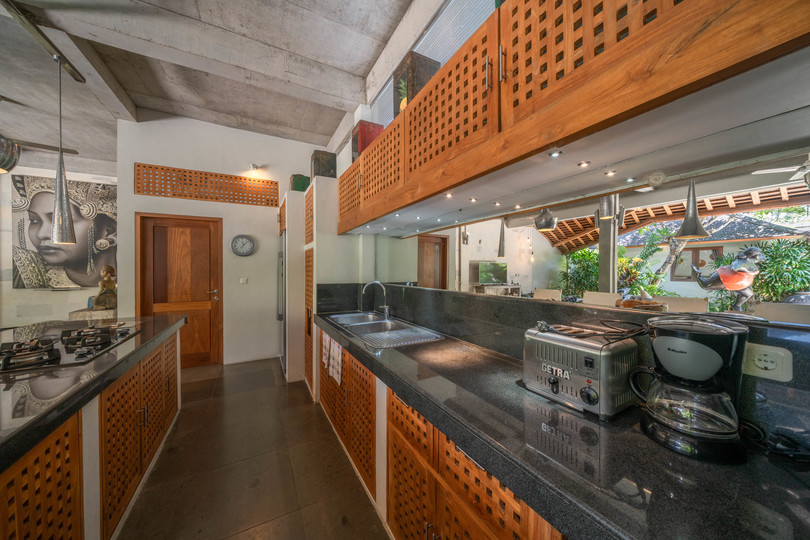 Luxury 4-Bedroom Getaway Near Double Six Beach, Bali Villa 2116