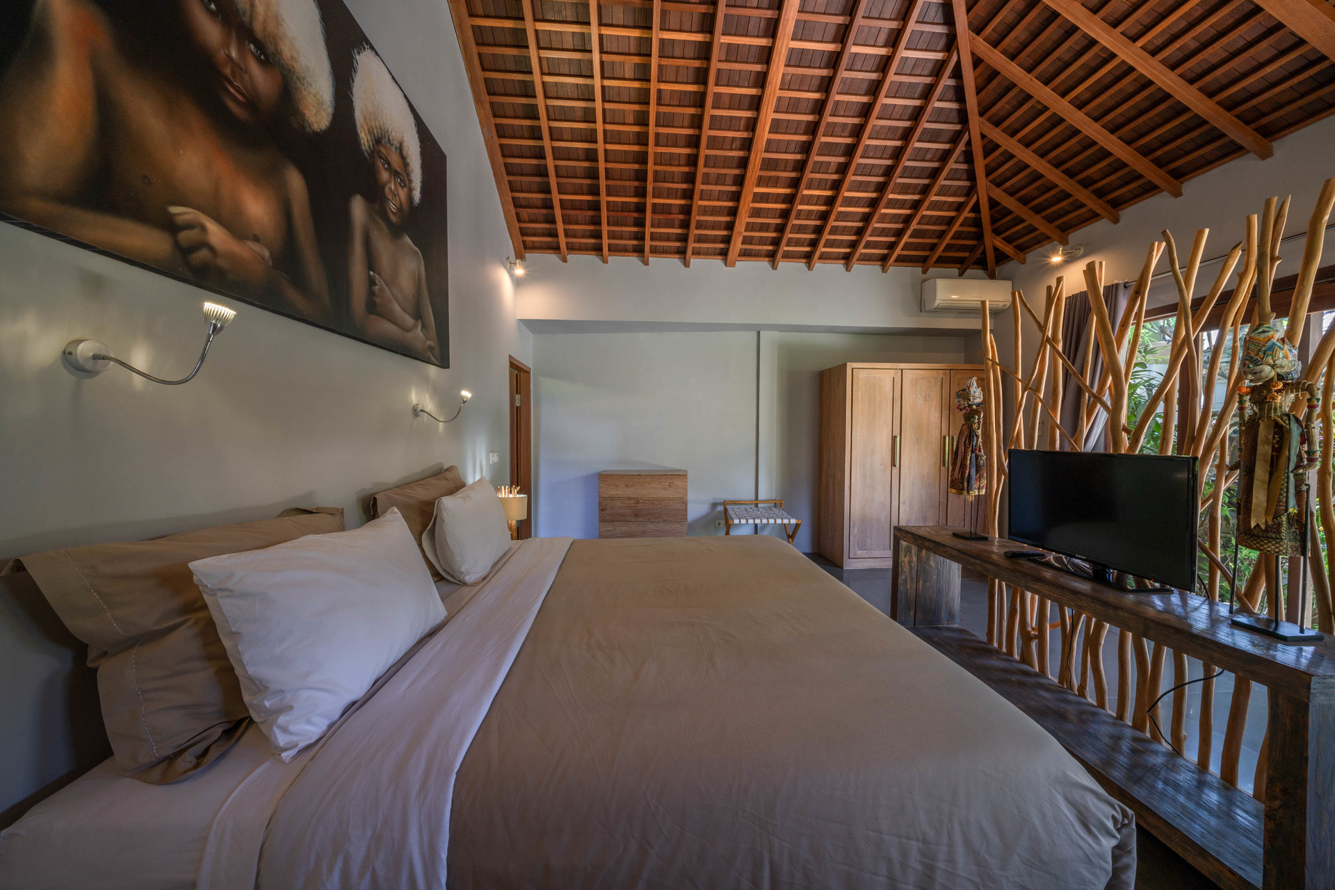 Luxury 4-Bedroom Getaway Near Double Six Beach, Bali Villa 2116