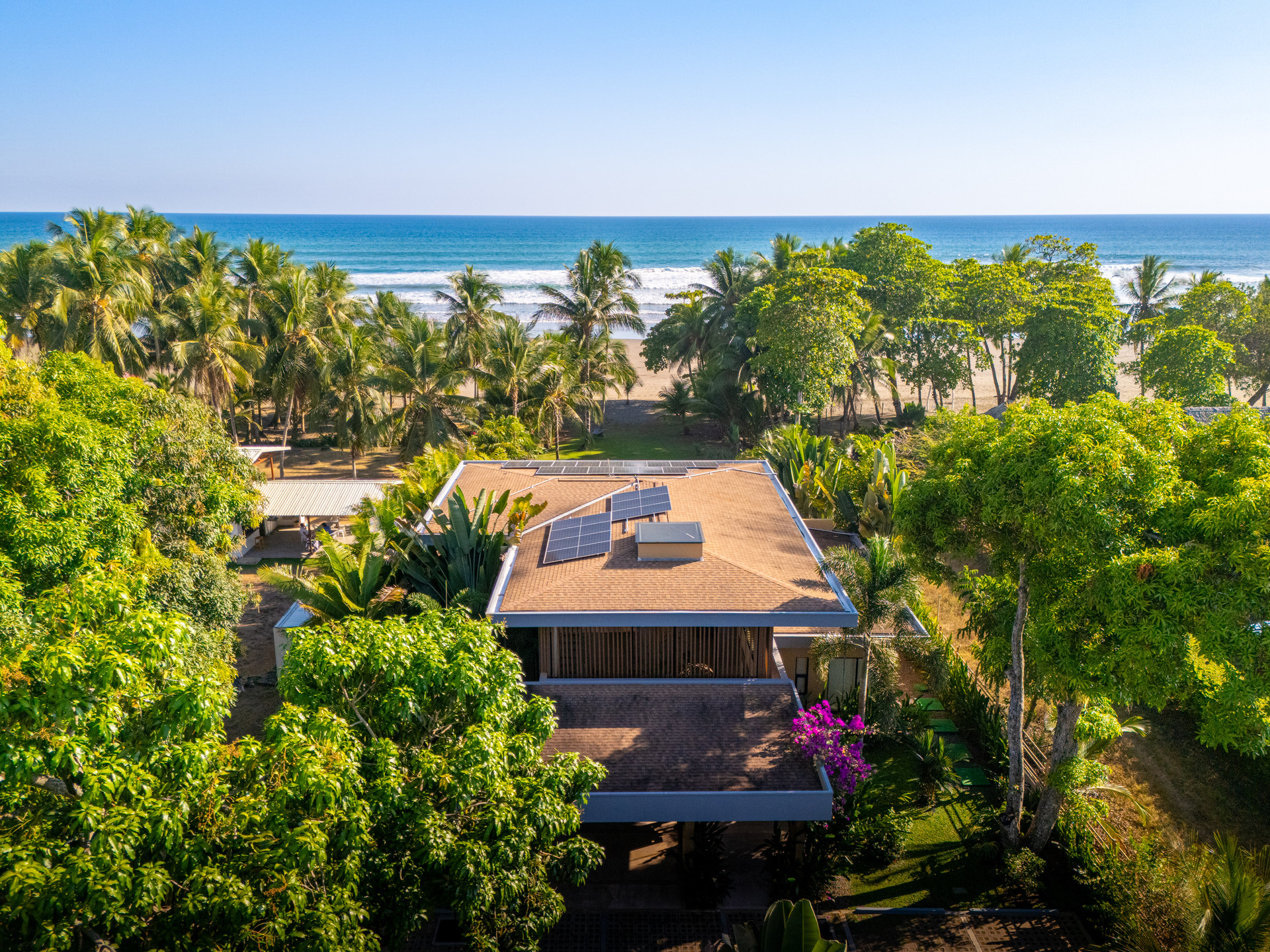 5 Star Villa Assinie – Sophisticated Beachfront Luxury