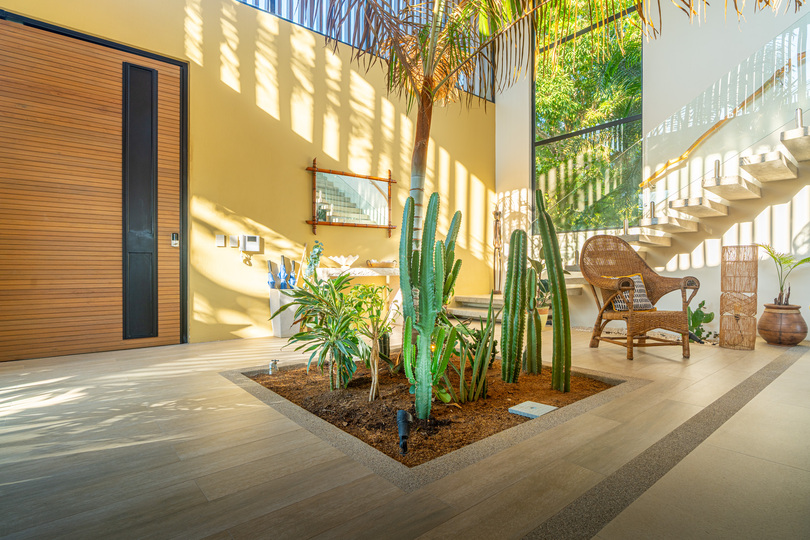 5 Star Villa Assinie – Sophisticated Beachfront Luxury