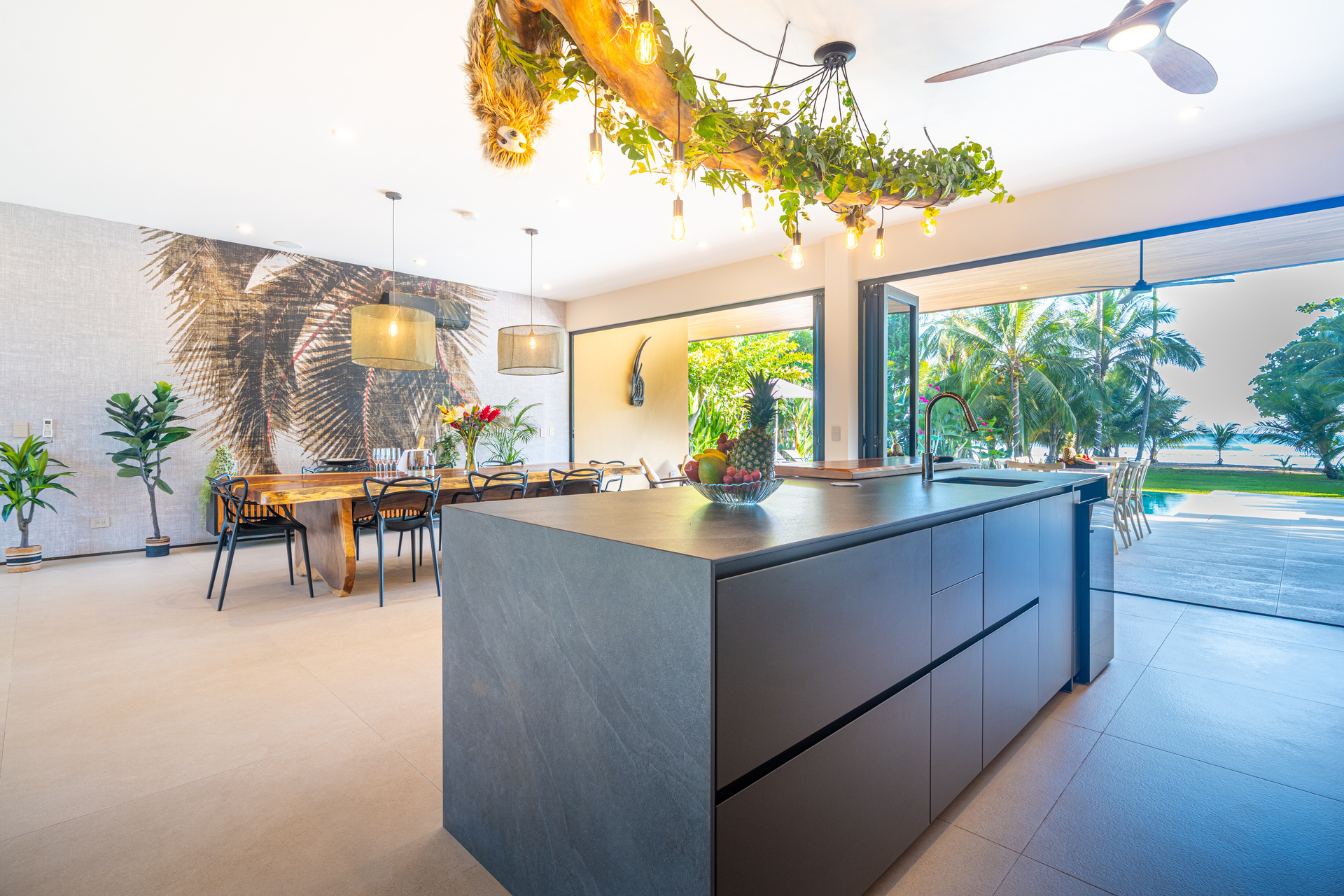 5 Star Villa Assinie – Sophisticated Beachfront Luxury