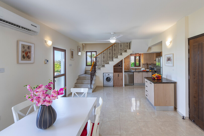 Luxury 4BR Beach Villa Rental, Famagusta Villa 1022