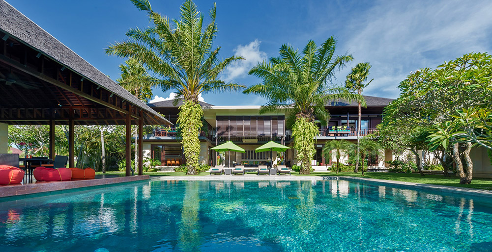 Luxury 7 Bedroom Villa with Private Pool, Bali Villa 2130