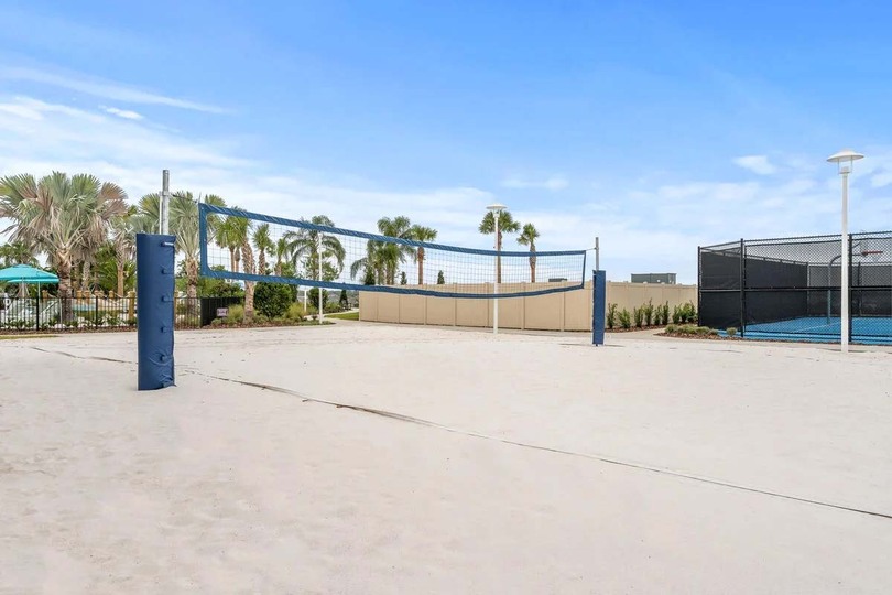 Luxury Contemporary Style Villa on Windsor Island Resort , Orlando Villa 5810